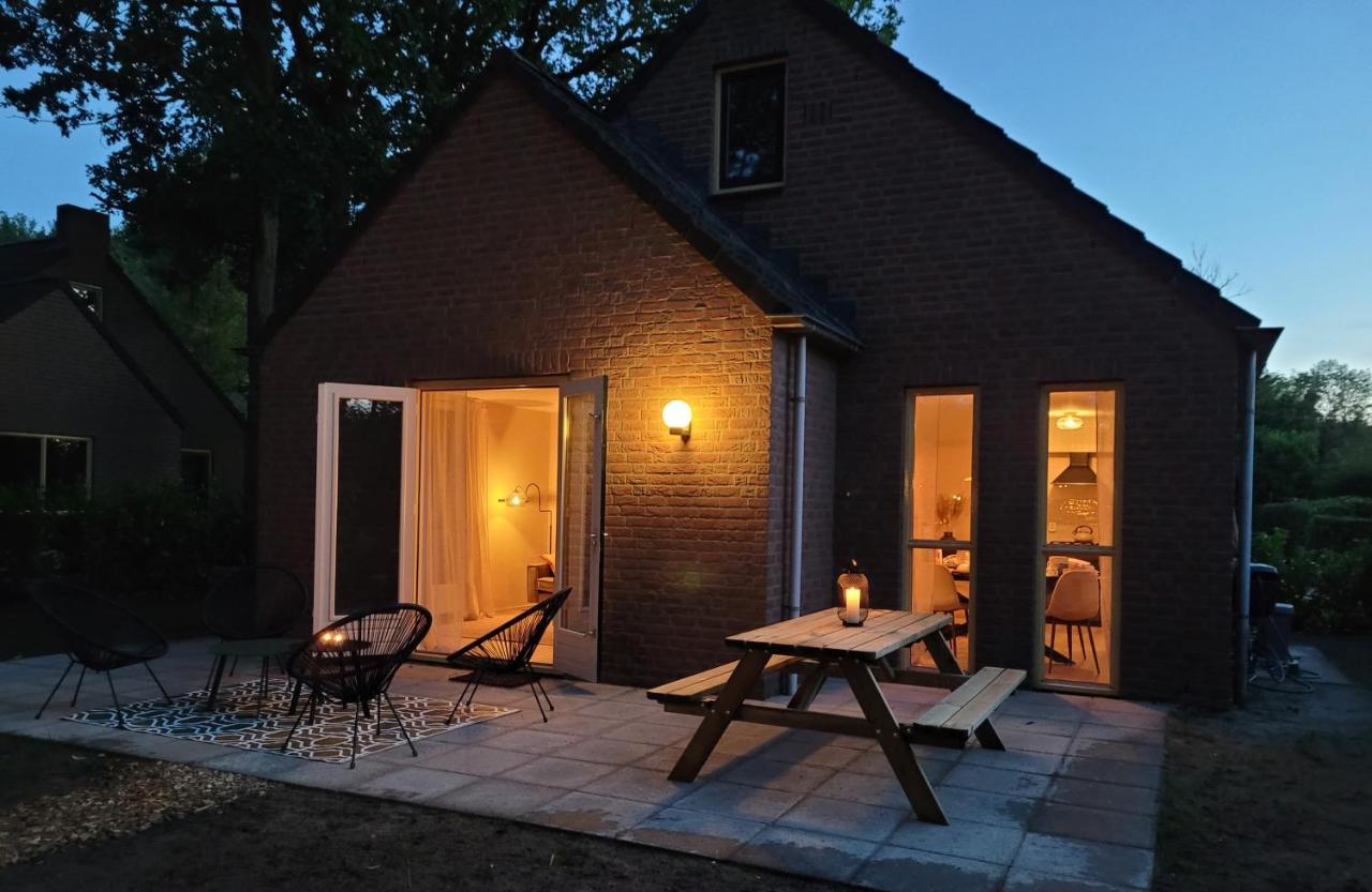 Retro Chic Wellness Met Hottub & Sauna Ewijk Exterior foto